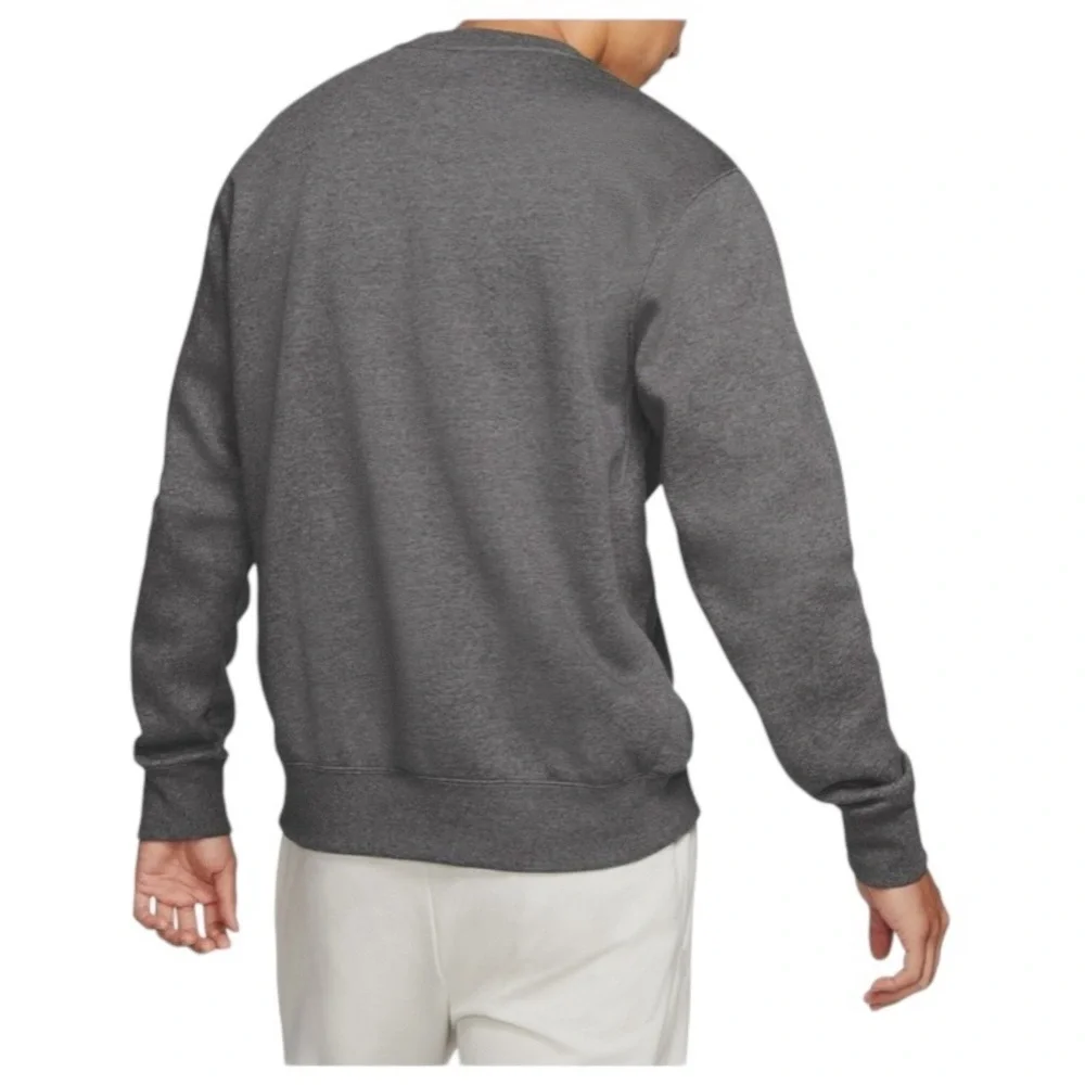 Nike Gray Crewneck Sweatshirt Sportswear Club Fleece athleisure Heather gray